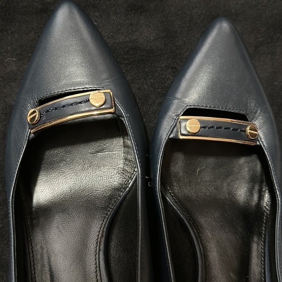 BOSS Hugo Boss Navy Heels - Picture 5 of 9
